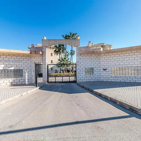 Con Acceso A La Playa Apartman